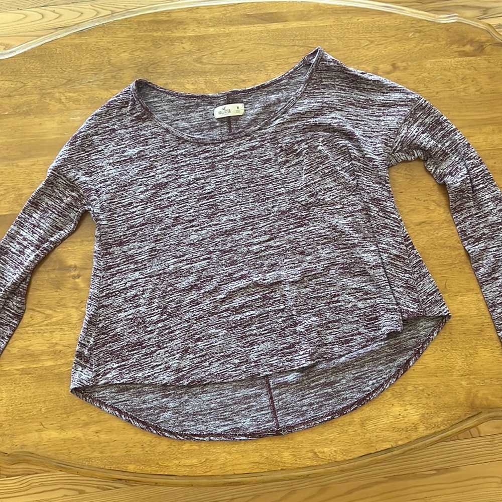 Hollister Girls medium Purple Burgandy long sleeve tee